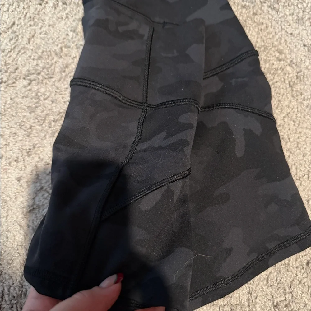 lululemon  Black Camo in movement  Women Shorts